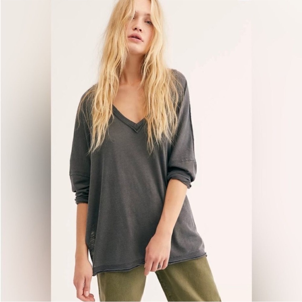 NWOT Free People -We The Free- On My Mind V Neck Top (size M)